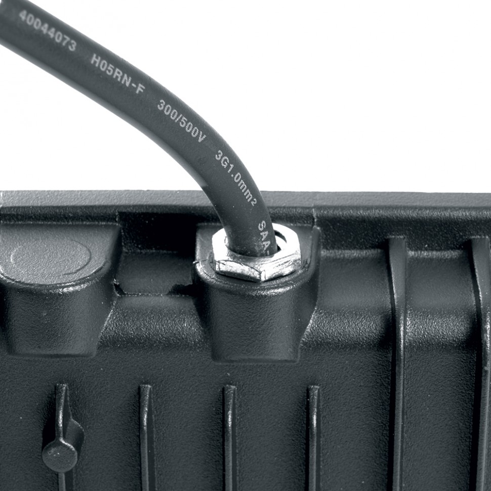 Купить Светодиодный прожектор Feron.PRO LL-1000 IP65 50W 6400K в интернет-магазине электрики в Москве Альт-Электро