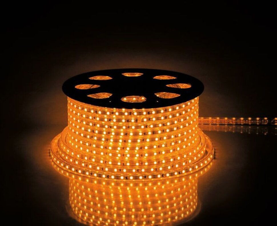 Купить Cветодиодная LED лента Feron LS704, 60SMD(2835)/м 4.4Вт/м  100м IP65 220V желтый в интернет-магазине электрики в Москве Альт-Электро