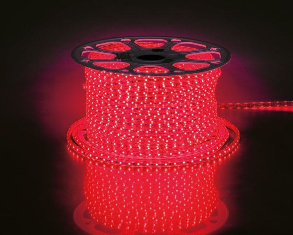 Купить Cветодиодная LED лента Feron LS704, 60SMD(2835)/м 4.4Вт/м  100м IP65 220V красный в интернет-магазине электрики в Москве Альт-Электро