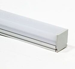 Профиль алюминиевый накладной с заглушками, c квадратной крышкой, серебро, CAB275