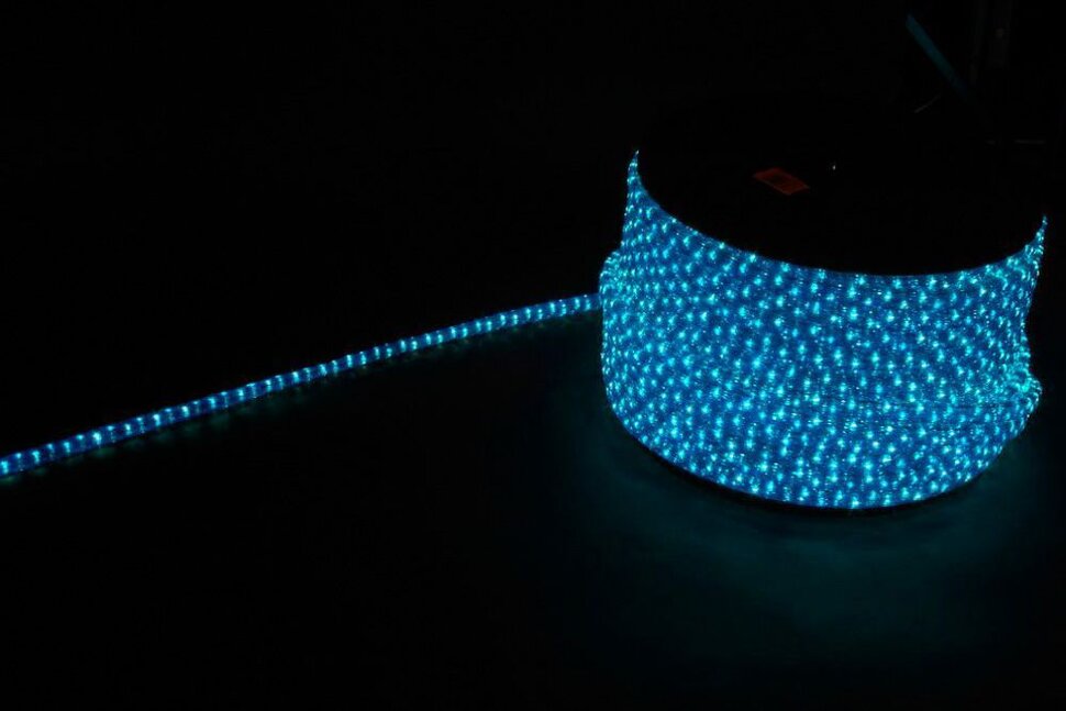 Купить Дюралайт светодиодный Feron LED-F3W 3-х жильный , синий-белый 2,88Вт/м 72LED/м 50м 220V в интернет-магазине электрики в Москве Альт-Электро