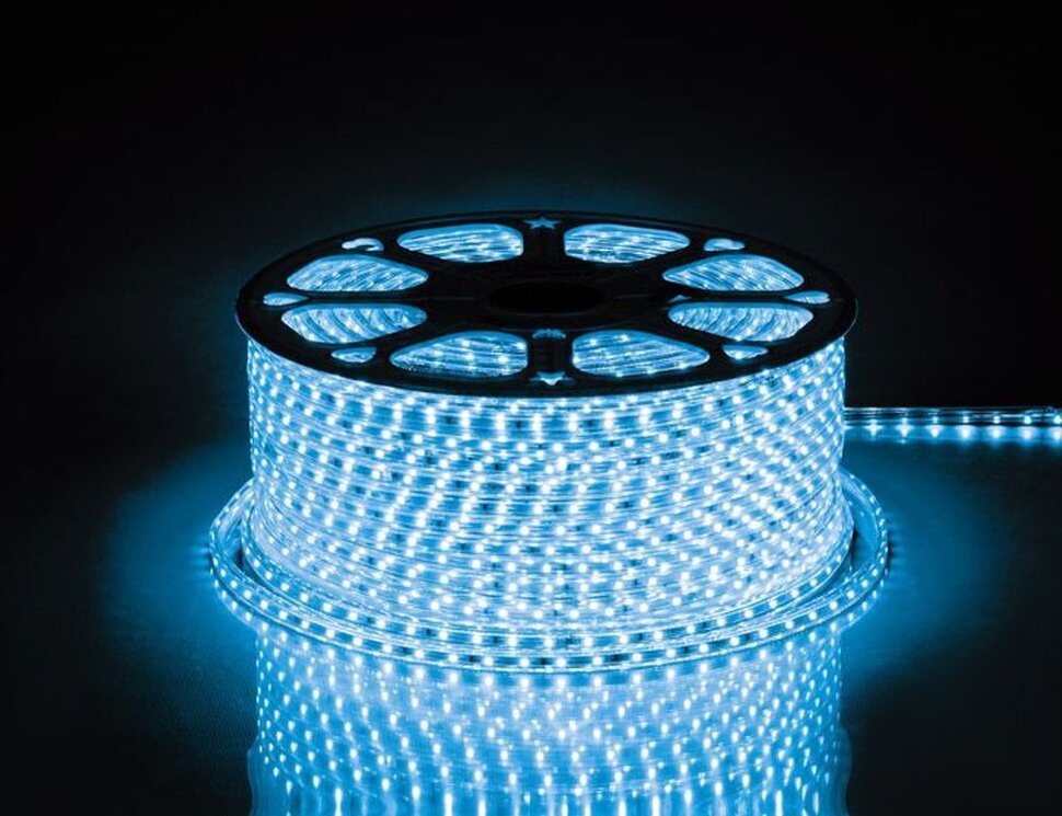 Купить Cветодиодная LED лента Feron LS704, 60SMD(2835)/м 4.4Вт/м 100м IP65 220V синий в интернет-магазине электрики в Москве Альт-Электро
